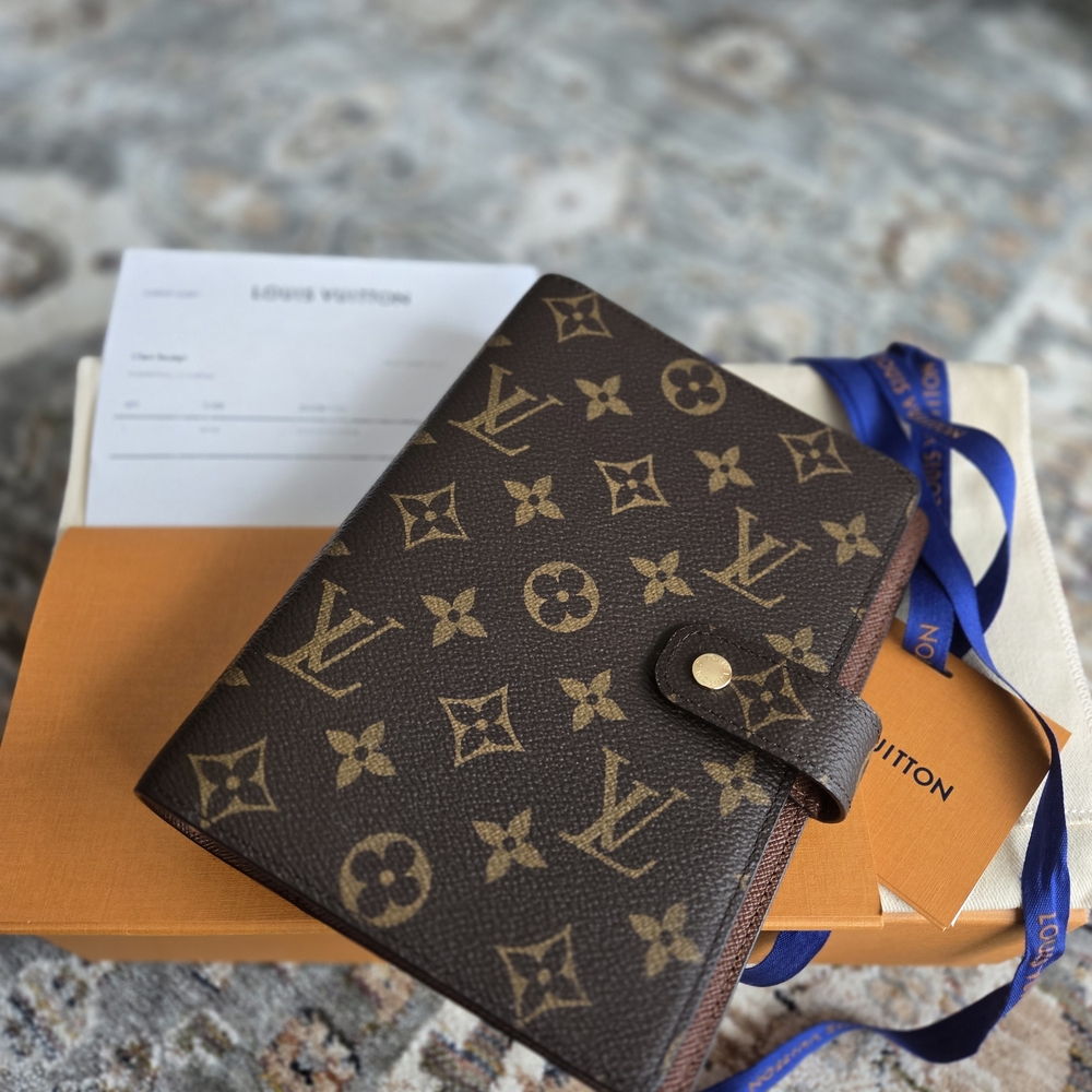 Louis Vuitton Agenda MM
